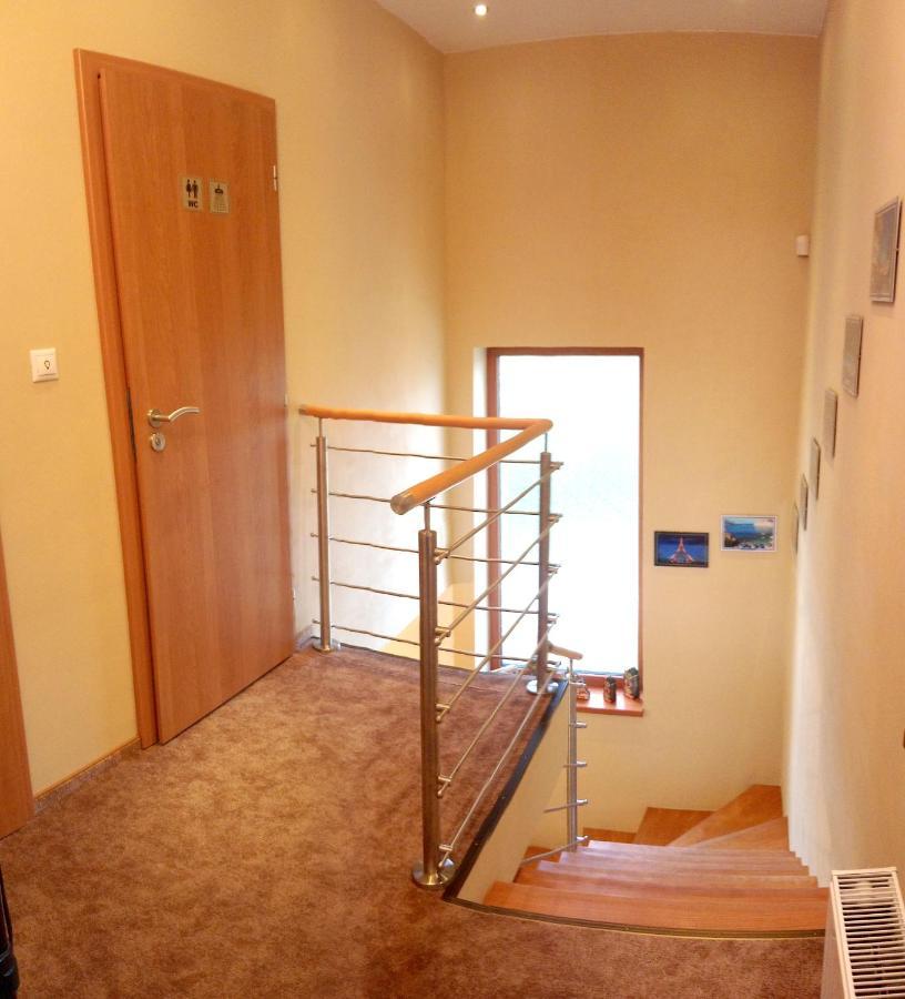 Lovely Apartment, Garden, Parking, Wifi, Netflix Praha Exteriér fotografie