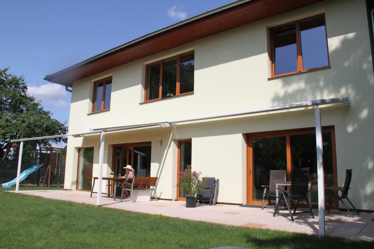 Lovely Apartment, Garden, Parking, Wifi, Netflix Praha Exteriér fotografie